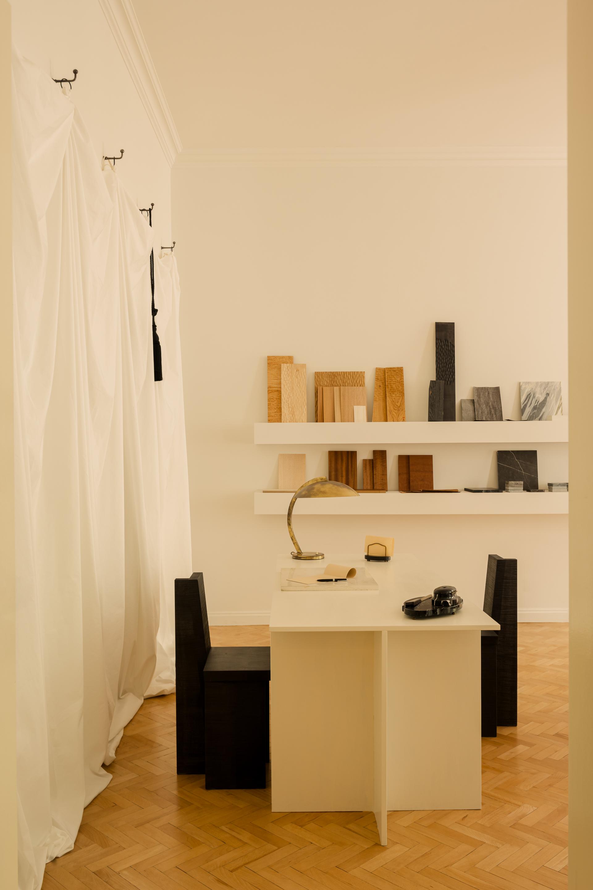 STUDIO
